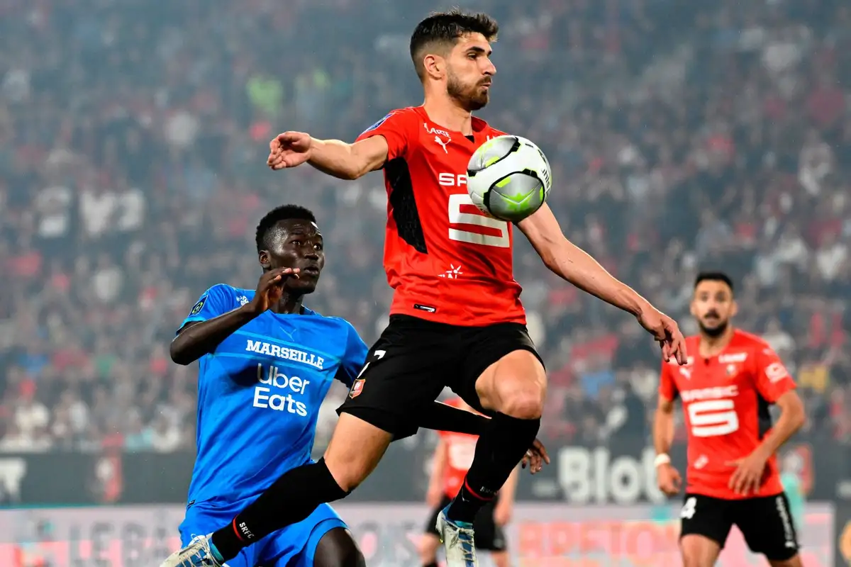Rennes vs Lens Pronósticos: ¿quién tiene más posibilidades de ganar?