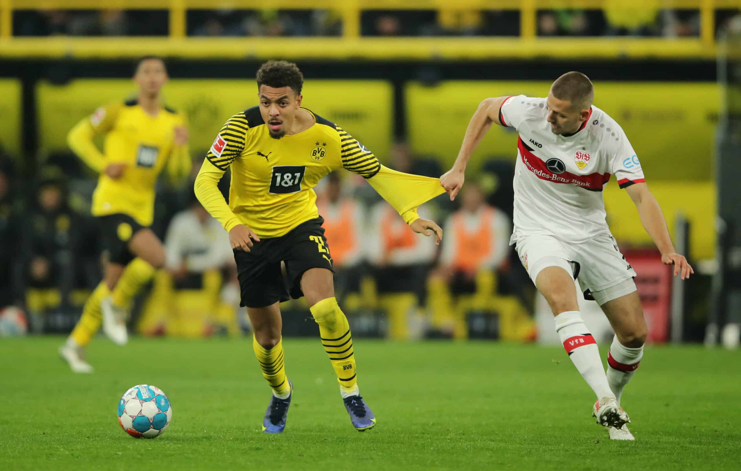 Alineaciones Stuttgart vs Borussia Dortmund: ¡entérate de la formación oficial!