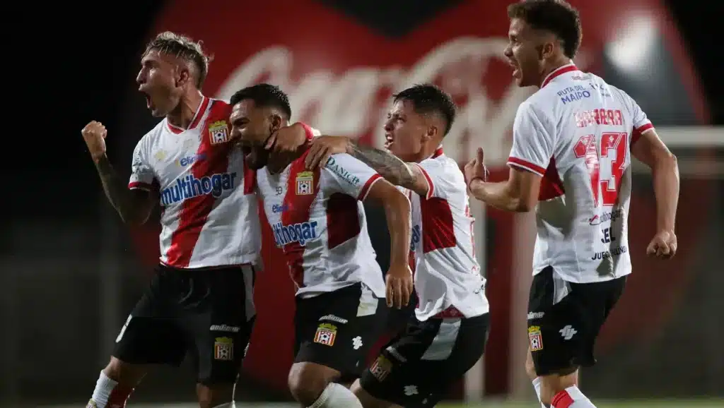 Line-ups Curicó Unido vs. Cerro Porteño