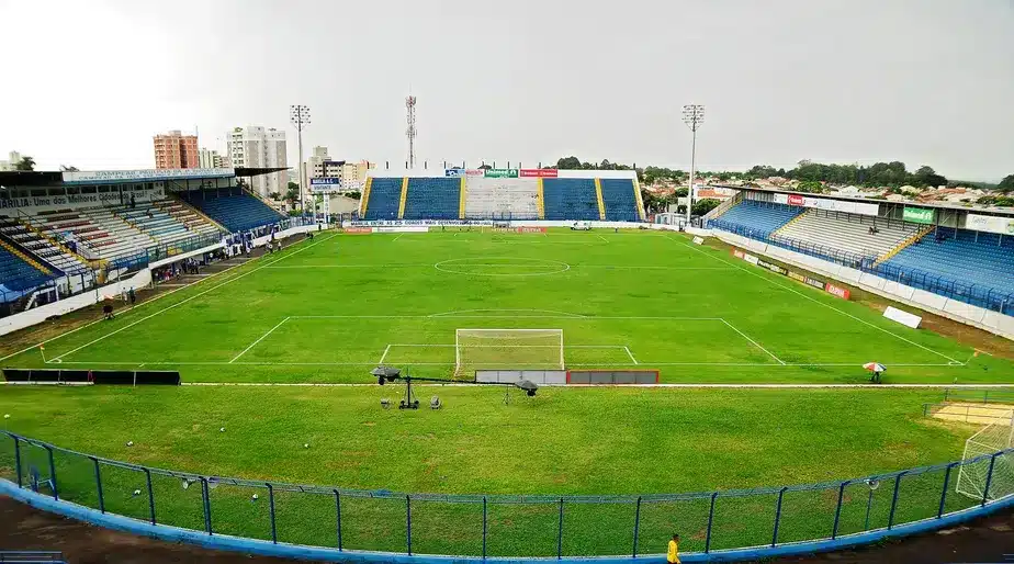 Previsões Marília vs. Brusque