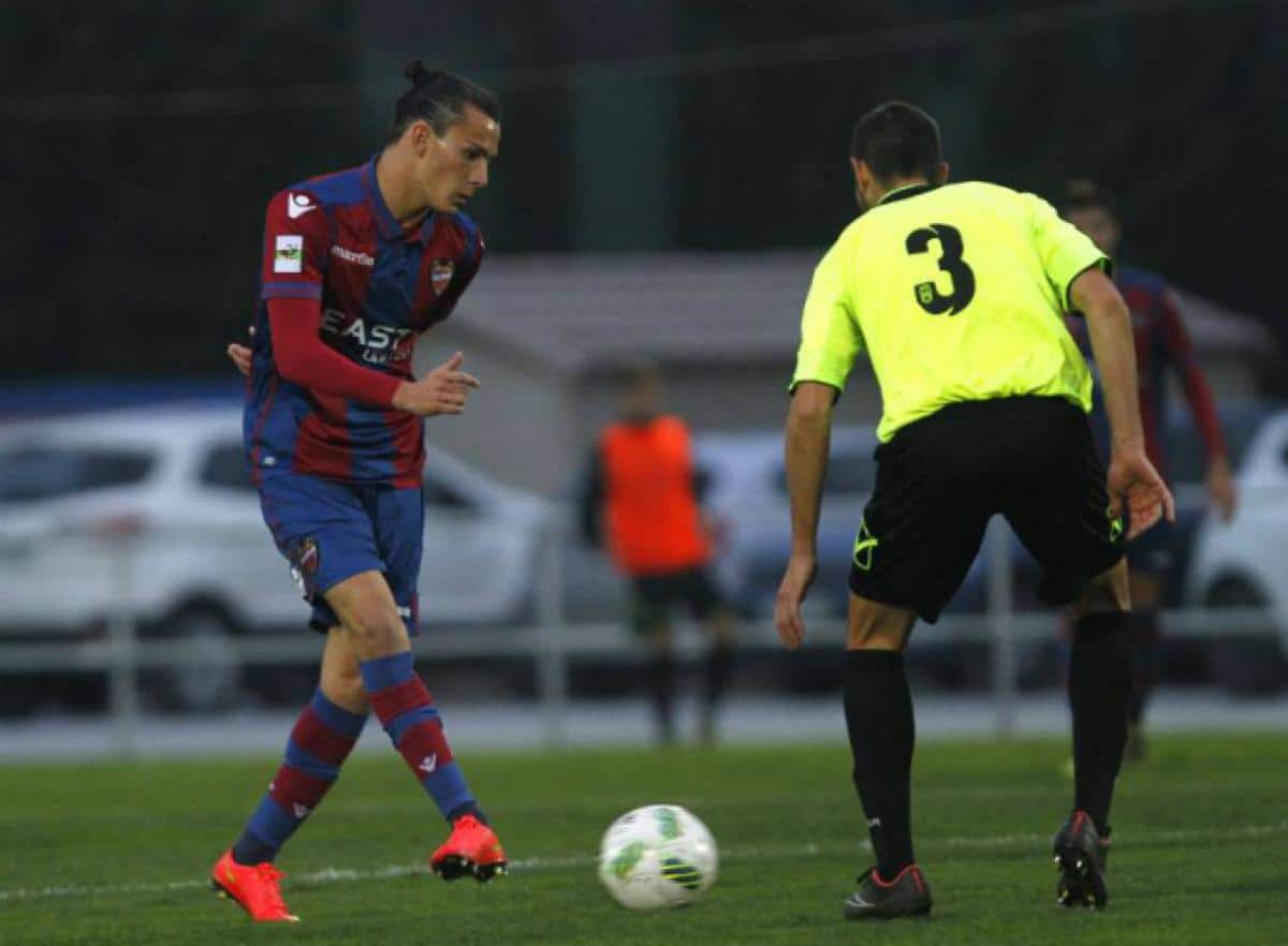 ¡OFICIAL! Francisco Hidalgo cambió Levante por el Ludogorets