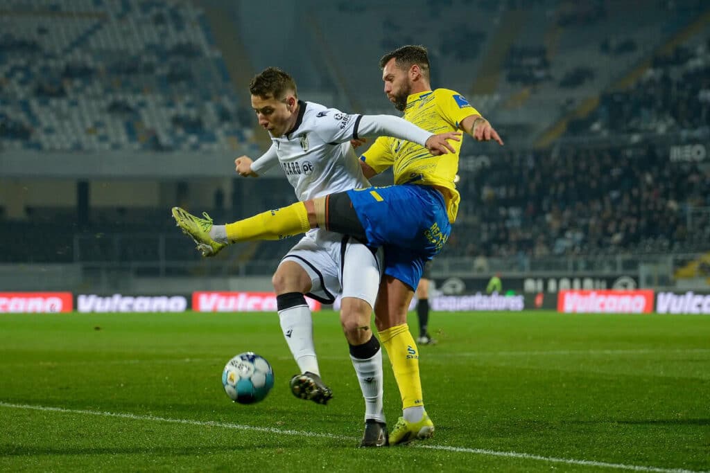 Vitória Guimarães vs Arouca 3 pronósticos 100 gratis + sorpresas